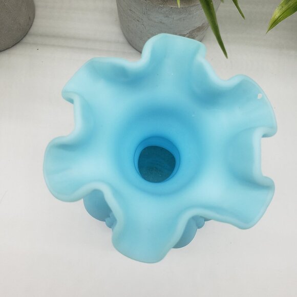 Fenton Light Blue Satin Beaded Art Glass Melon Vase with Ruffled Top - Picture 4 of 10